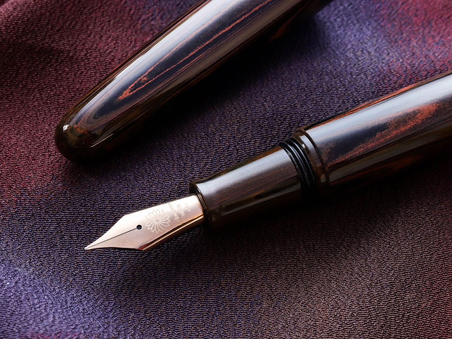 誠エボナイト・マーブルブラウン