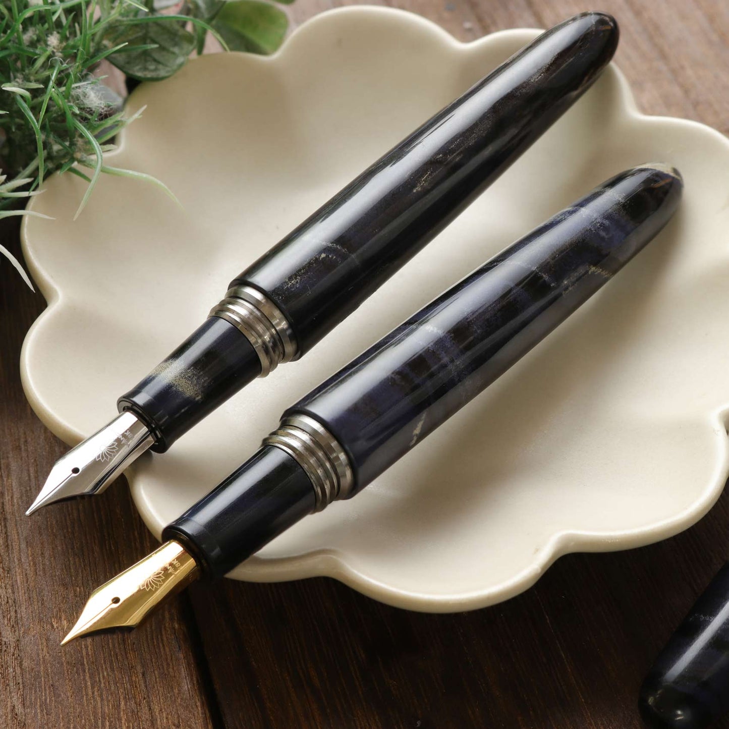 誠エボナイト・マーブルパープルグレー