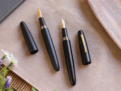 誠エボナイト・マットブラック